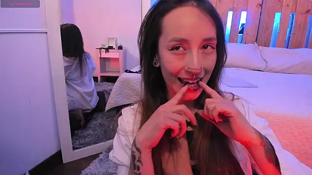 Snapshot of coral_jonesss chatting on 29, 9, 2025 coral jonesss online show from 29, 9, 2025