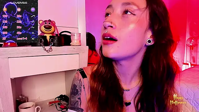 Snapshot of coral_jonesss chatting on 13, 10, 2025 coral jonesss online show from 13, 10, 2025