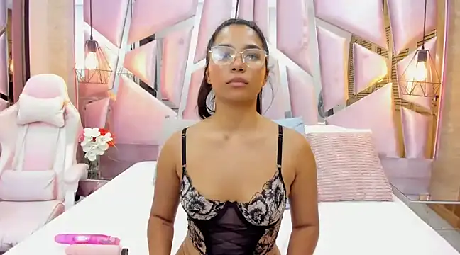 CharlotteGraay online show from 29, 1, 2025