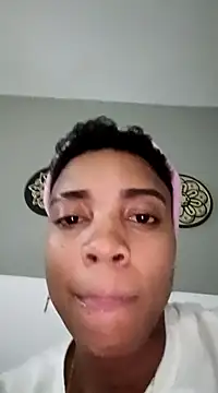 LuciaWallace online show from 23, 3, 2025