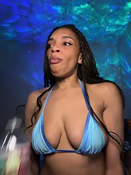 Snapshot of goddesskash chatting on 10, 7, 2026 goddesskash online show from 10, 7, 2026
