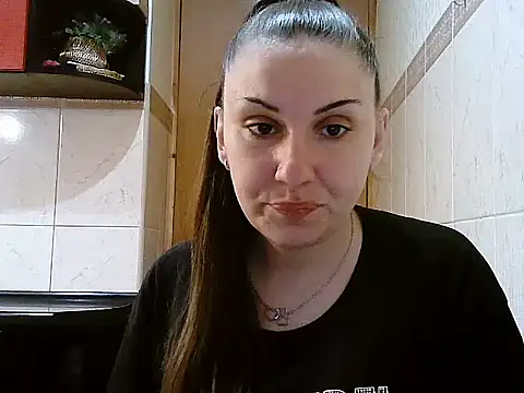 Snapshot of Yuliia30 chatting on 25, 4, 2026 Yuliia30 online show from 25, 4, 2026
