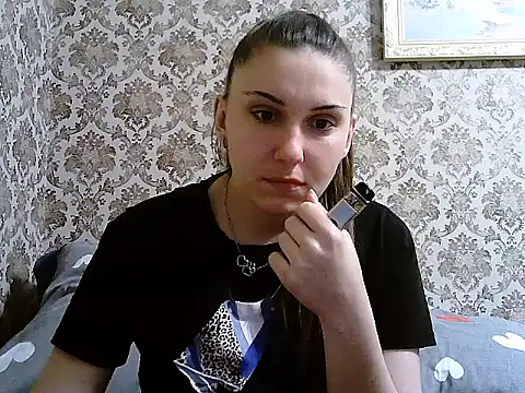 Snapshot of Yuliia30 chatting on 14, 5, 2026 Yuliia30 online show from 14, 5, 2026