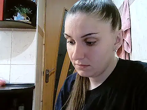 Snapshot of Yuliia30 chatting on 24, 5, 2026 Yuliia30 online show from 24, 5, 2026
