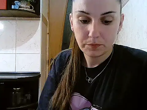 Snapshot of Yuliia30 chatting on 31, 5, 2026 Yuliia30 online show from 31, 5, 2026