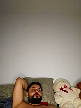 Mehmet2304 online show from 25, 1, 2025