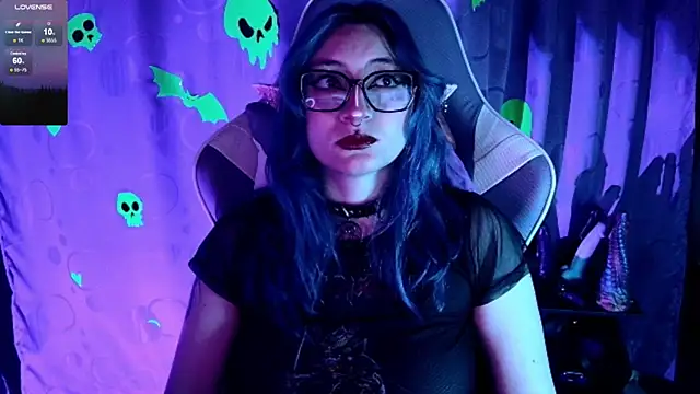 Kimlennox  online show from 16, 12, 2025