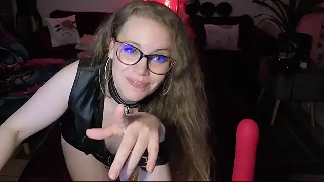 Miss luxiole online show from 27, 11, 2025