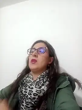 CHARLOTTE 1711 online show from 19, 2, 2025