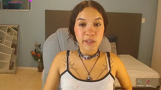 ilitzy cardona online show from 22, 10, 2025