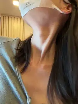 Snapshot of anan2025 chatting on 4, 3, 2025 anan2025 online show from 4, 3, 2025