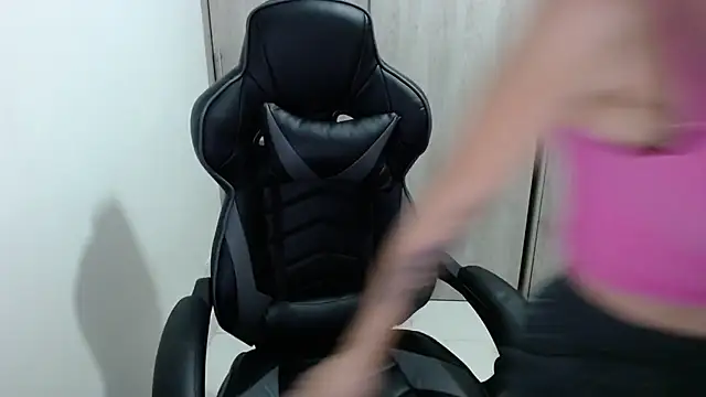 Princezzlove3 online show from 21, 2, 2025