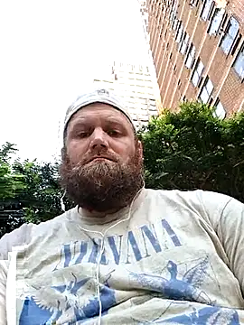 Snapshot of 89fukboi chatting on 17, 5, 2026 89fukboi online show from 17, 5, 2026