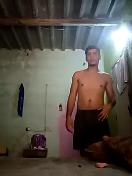 Snapshot of Maguito02 chatting on 13, 9, 2025 Maguito02 online show from 13, 9, 2025