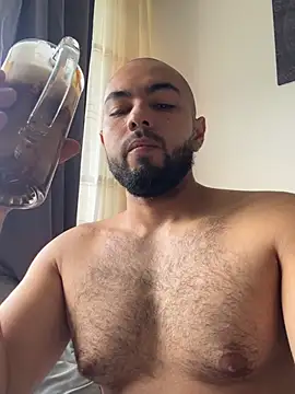 arturguy00 online show from 26, 3, 2026