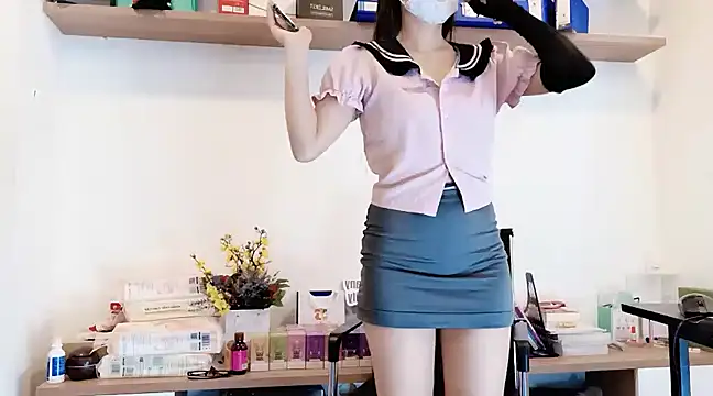 Snapshot of Lush-Office chatting on 21, 1, 2025 Lush-Office online show from 21, 1, 2025