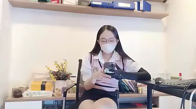 Snapshot of Lush-Office chatting on 15, 2, 2025 Lush-Office online show from 15, 2, 2025