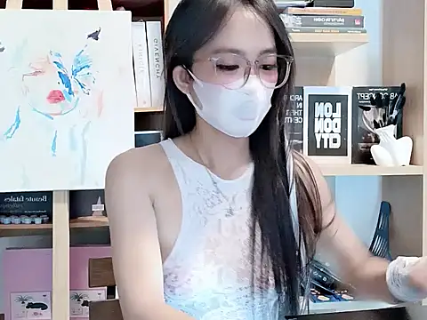 Snapshot of Lush-Office chatting on 3, 10, 2025 Lush-Office online show from 3, 10, 2025