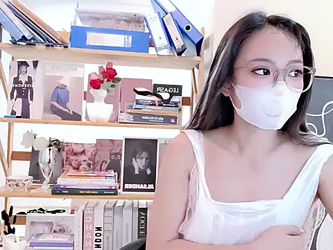 Lush-Office online show from 12, 4, 2026