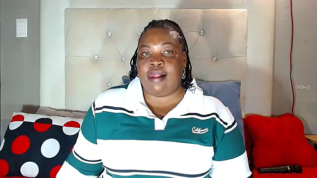 omalicha98 online show from 25, 5, 2026
