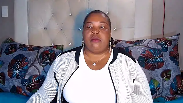 Snapshot of omalicha98 chatting on 16, 7, 2026 omalicha98 online show from 16, 7, 2026