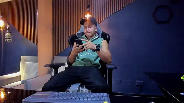 BrandonColee online show from 19, 3, 2025