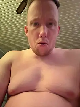 Sklavesucht2025 online show from 17, 4, 2026