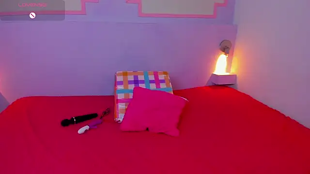 Snapshot of ScarletEmber3 chatting on 19, 2, 2025 ScarletEmber3 online show from 19, 2, 2025