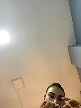 Aitana Hilton  online show from 22, 10, 2025