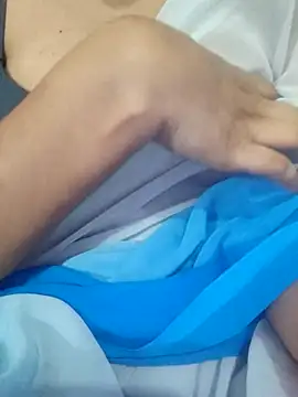 nikkibenza online show from 30, 9, 2025