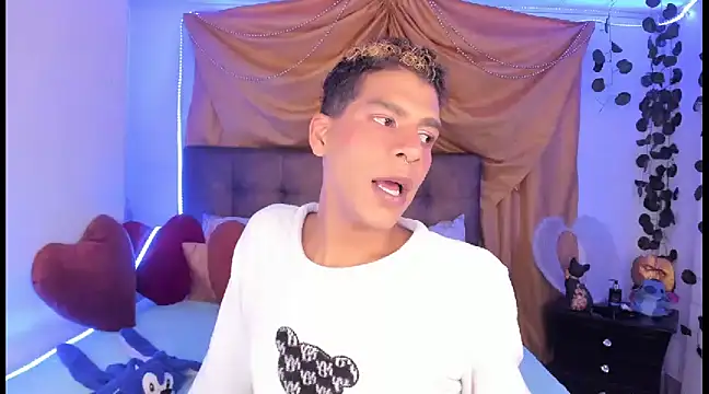 Ethan Boyy online show from 18, 3, 2025