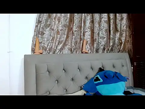 Snapshot of sweethoneytsx chatting on 7, 2, 2026 sweethoneytsx online show from 7, 2, 2026