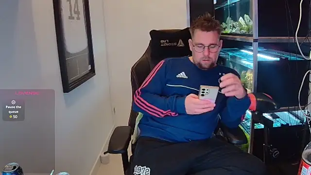 Snapshot of justinitt chatting on 15, 1, 2025 justinitt online show from 15, 1, 2025