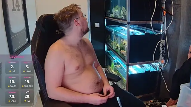 Snapshot of justinitt chatting on 23, 1, 2025 justinitt online show from 23, 1, 2025