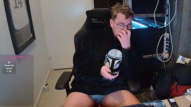 Snapshot of justinitt chatting on 31, 1, 2025 justinitt online show from 31, 1, 2025