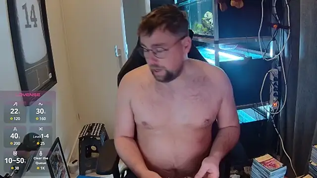 Snapshot of justinitt chatting on 10, 2, 2025 justinitt online show from 10, 2, 2025