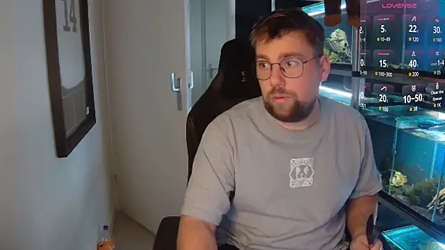 Snapshot of justinitt chatting on 16, 2, 2025 justinitt online show from 16, 2, 2025