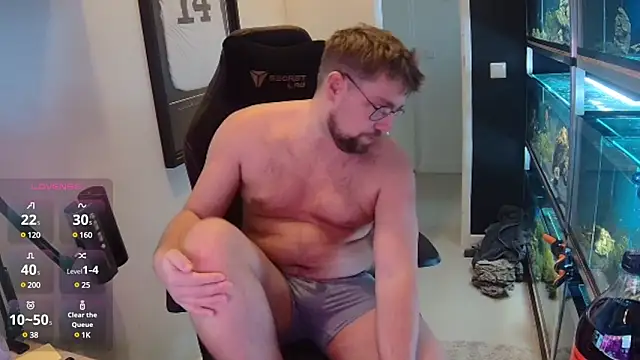 Snapshot of justinitt chatting on 19, 2, 2025 justinitt online show from 19, 2, 2025