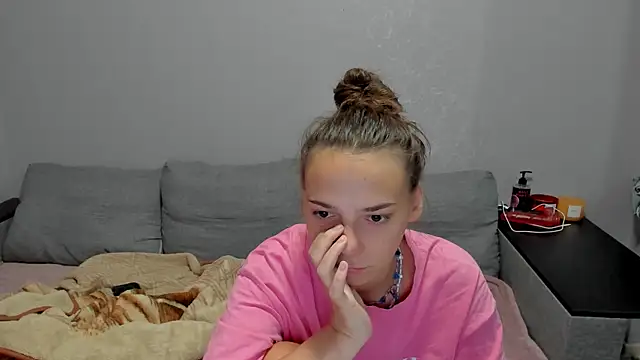 Snapshot of annabishop chatting on 2, 12, 2025 annabishop online show from 2, 12, 2025