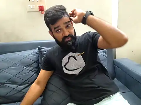 fuck buddiess online show from 2, 2, 2025