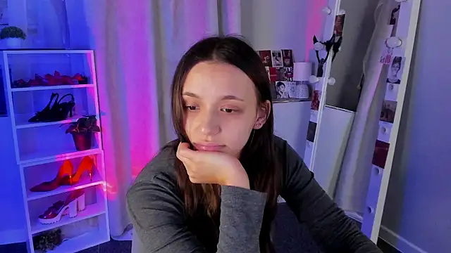 Sahara Shields online show from 24, 9, 2025