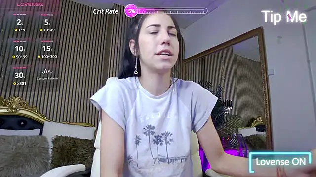 Snapshot of KeylaBlair chatting on 3, 3, 2025 KeylaBlair online show from 3, 3, 2025