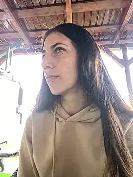 Snapshot of KeylaBlair chatting on 10, 3, 2025 KeylaBlair online show from 10, 3, 2025