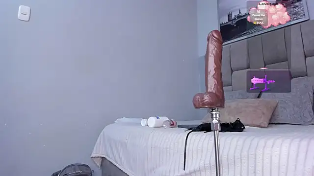 janna lopez  online show from 1, 11, 2025