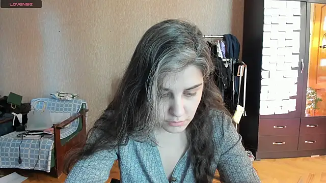 Snapshot of _Roselina_ chatting on 15, 6, 2026 Roselina online show from 15, 6, 2026