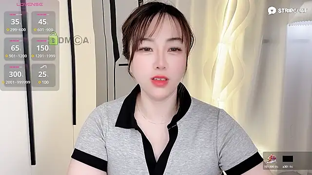 Snapshot of Alano-01 chatting on 4, 3, 2025 Alano-01 online show from 4, 3, 2025