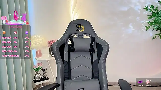 Alano-01 online show from 2, 11, 2025