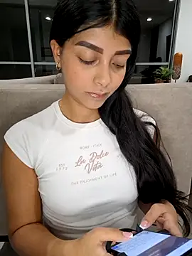 IslaBlaze online show from 25, 9, 2025