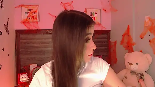 AdaaMillan online show from 24, 10, 2025