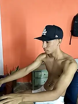 matteo rivas online show from 27, 1, 2025